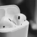 iOS 26 Memungkinkan AirPods Mengendalikan Kamera iPhone dari Jarak Jauh