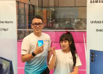 Main Padel Lebih Seru Begini Cara Ambil Angle Keren Pakai Smartphone Lipat