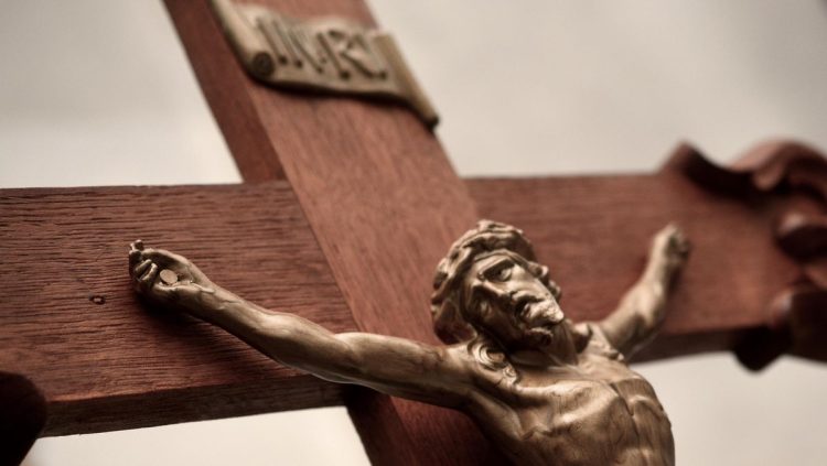 Penelitian Kain Kafan Menyampaikan Temuan Baru tentang Pemakaman Yesus Kristus