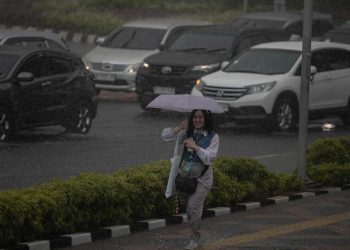 Hujan Masih Akan Turun di Wilayah Barat dan Tengah Indonesia Minggu Ini