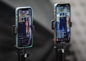 Panggil Tiktok-Meta soal Konten Fitnah dan Kebencian di Demo DPR