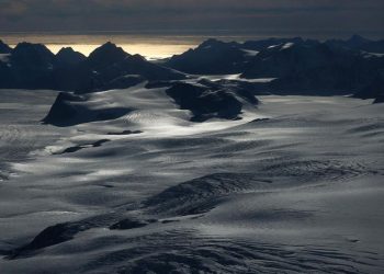 Pencarian Mineral Berharga di Greenland