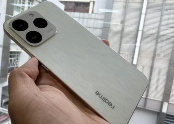 Spesifikasi dan Harga Realme 15T 5G, HP Tipis Baterai Besar dan AI Canggih