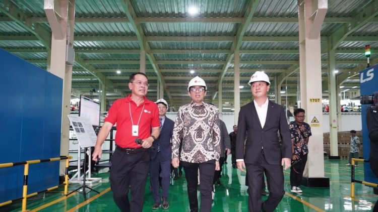 Pabrik AC Baru di Bekasi Target Produksi 700 Ribu Unit pada Tahun Pertama