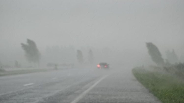 Jabar Siap Hadapi Hujan Lebat Akhir Pekan dengan Modifikasi Cuaca