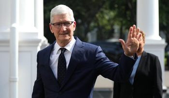 Tim Cook Dinilai Akan Mundur dari Apple Tahun Depan, Apa Penyebabnya?
