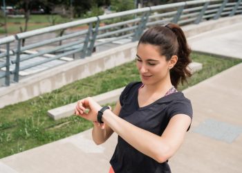 5 Smartwatch di Bawah Rp 500 Ribu untuk Lari dengan Fitur Lengkap Tahun 2025