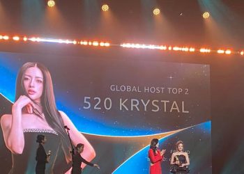 Cerita Host Bigo Live Krystal yang Bersinar dan Raih Penghargaan Internasional